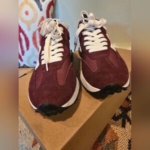 Steve Madden Women's Burgundy Athletic Shoes